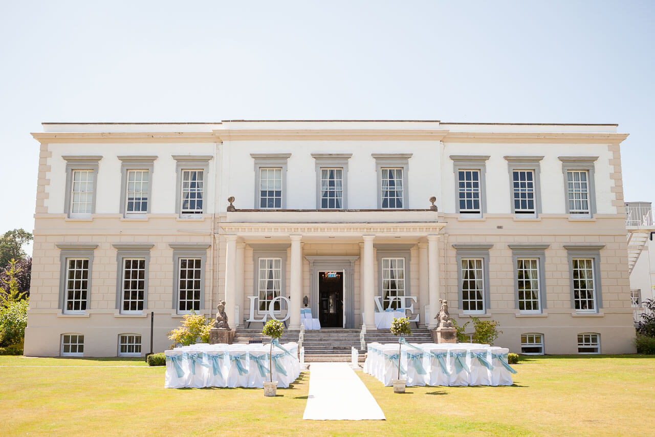 buxted park set up outdoor ceremony