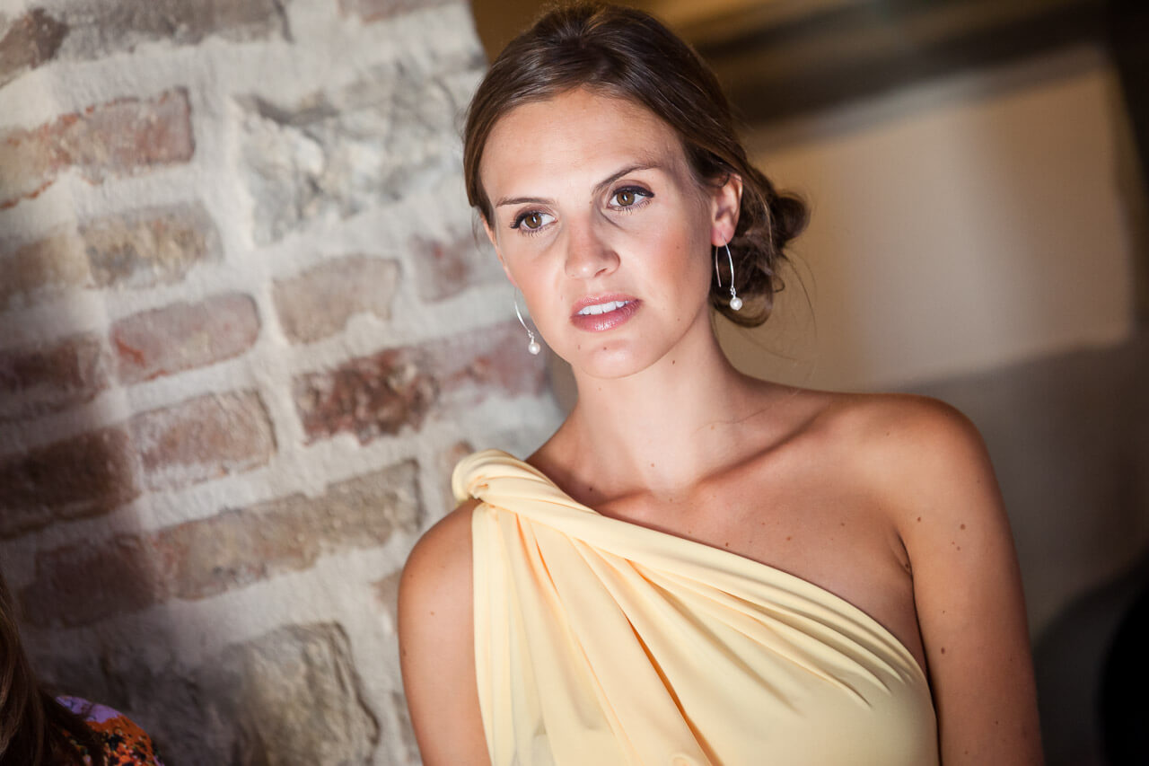 bridesmaid portrait looking away from the camera
