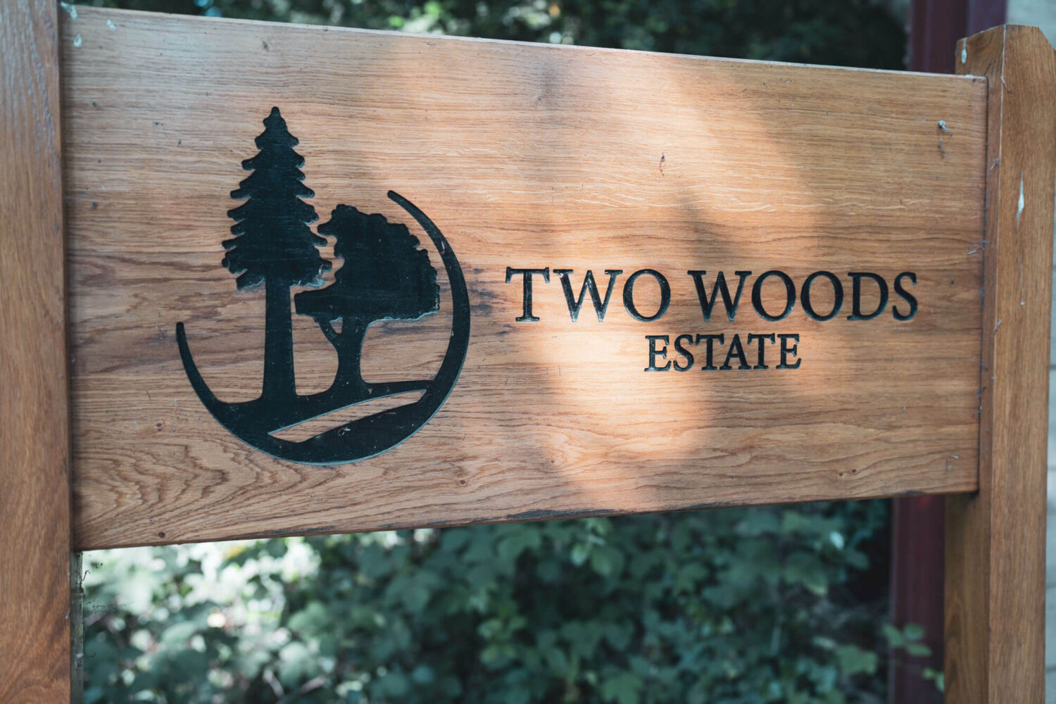 two woods estate signpost