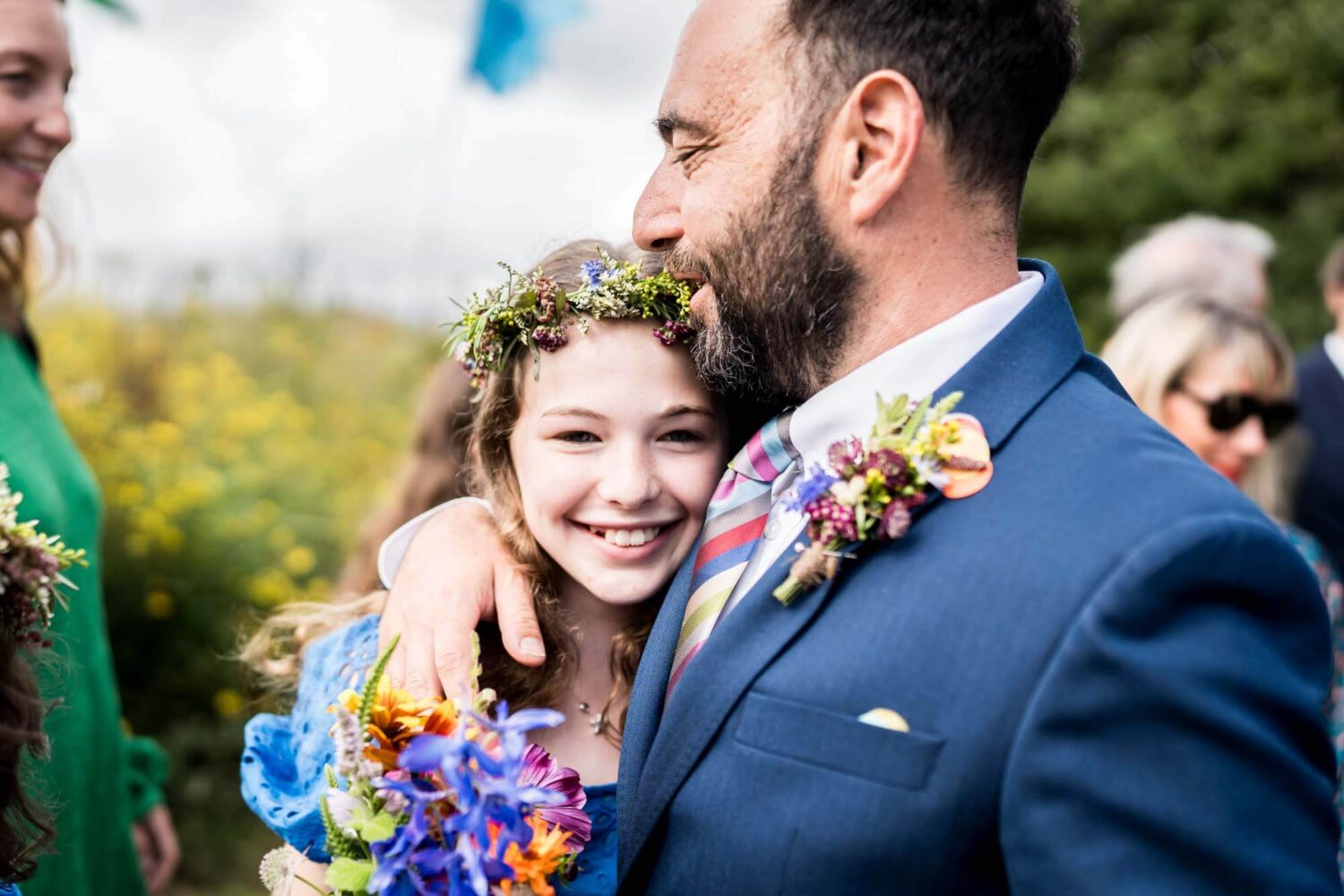 groom kissing daughter