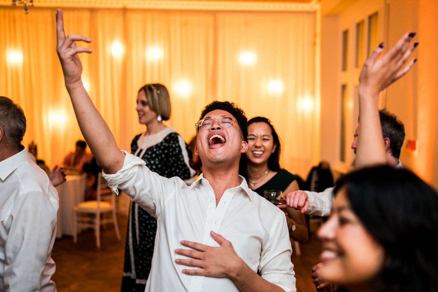guest singing and dancing at highley manor