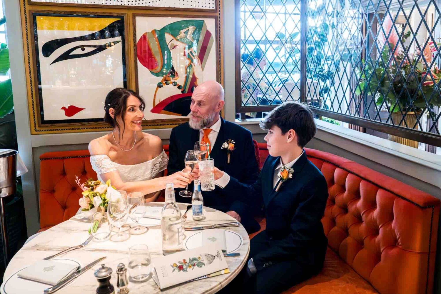 family-toasting-ivy-brighton-town-hall-wedding
